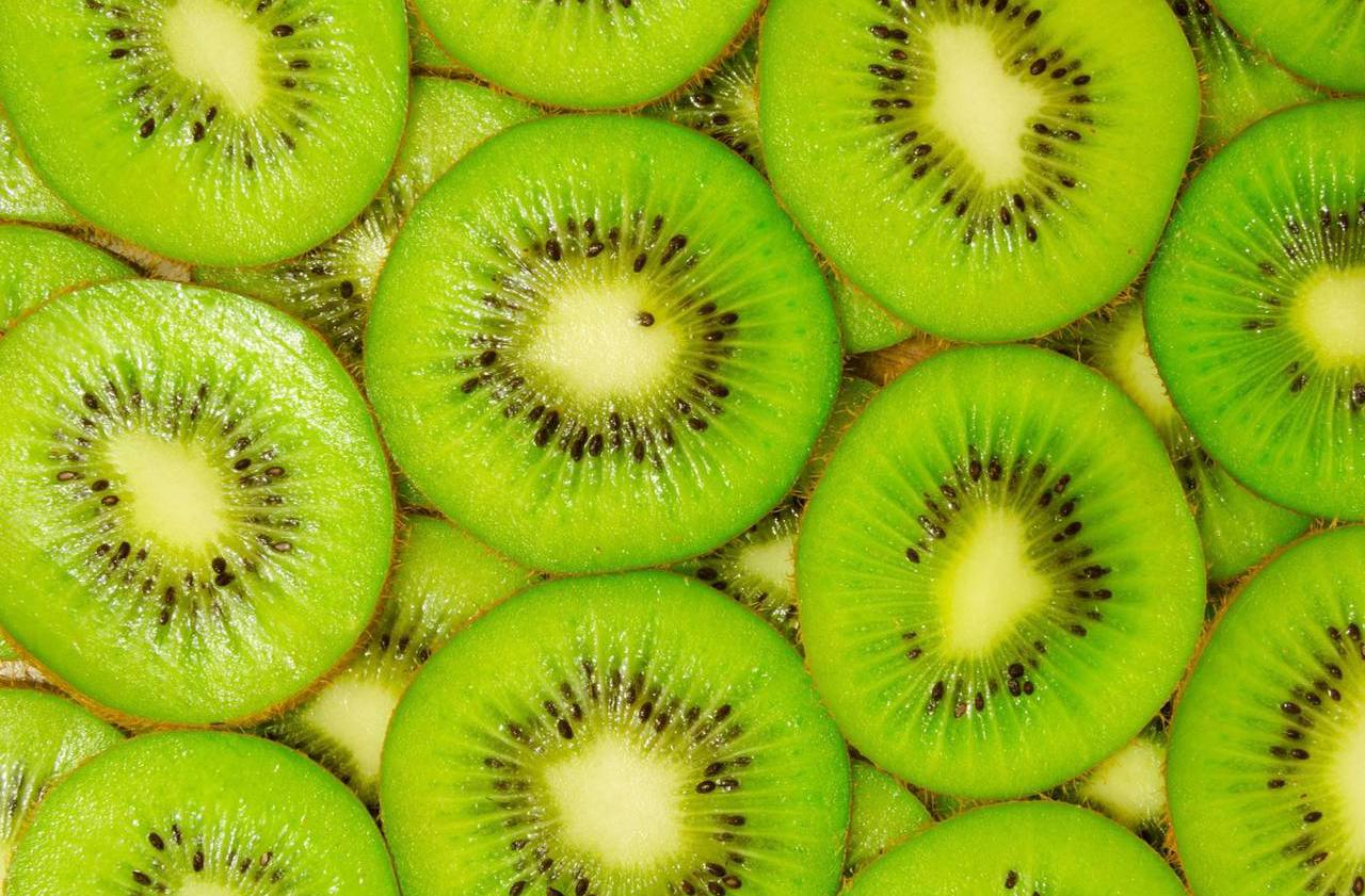 Kiwi spowalnia starzenie skóry